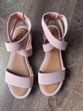 Lucky Brand Blush Pink Canvas Espadrille Wedge Sandals